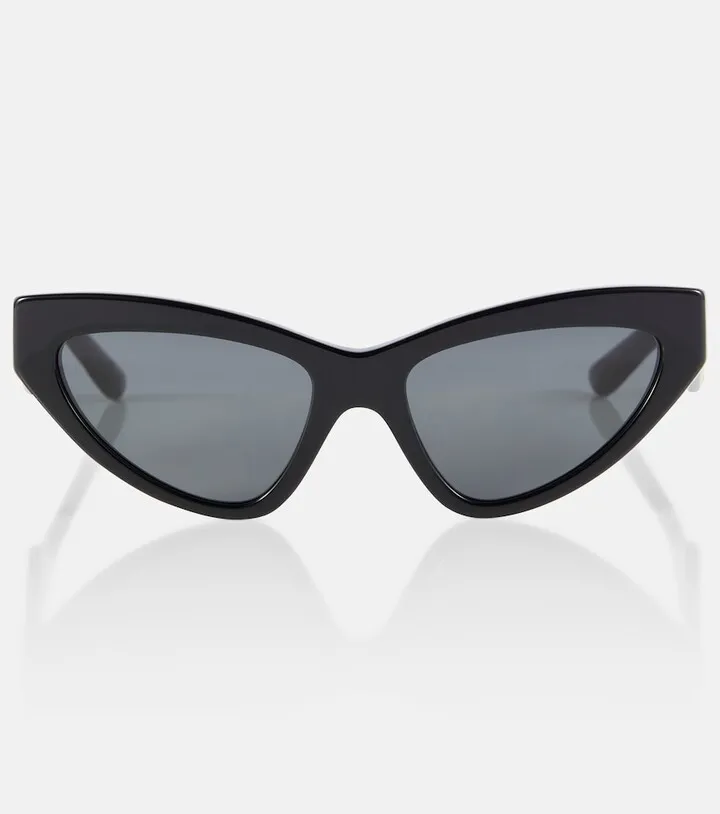 Cat-eye sunglasses