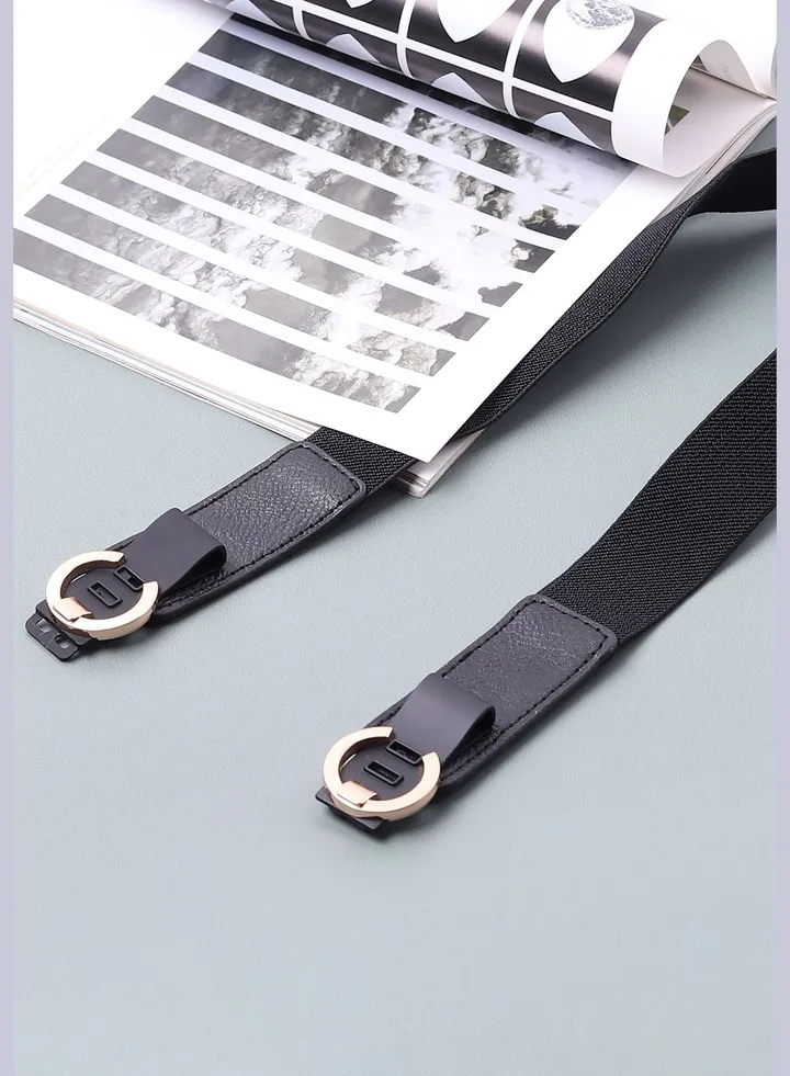 Casual Belt with Buckle Detail