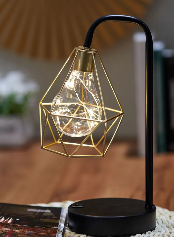 Black Wire Table Lamp