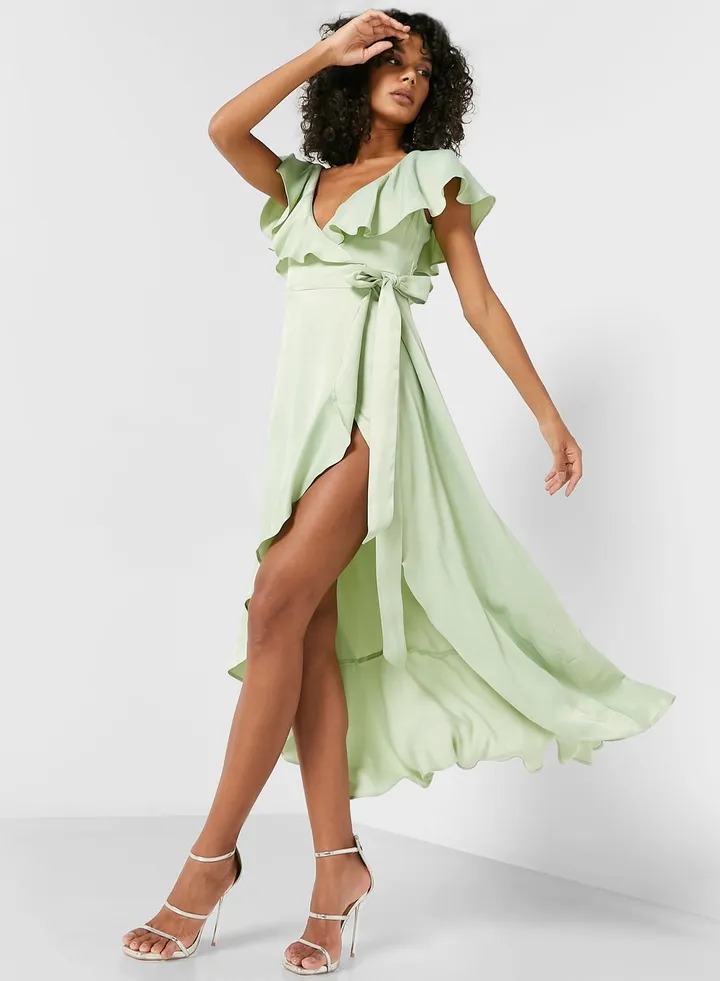 Ruffle Sleeve Pleat Detail Dress