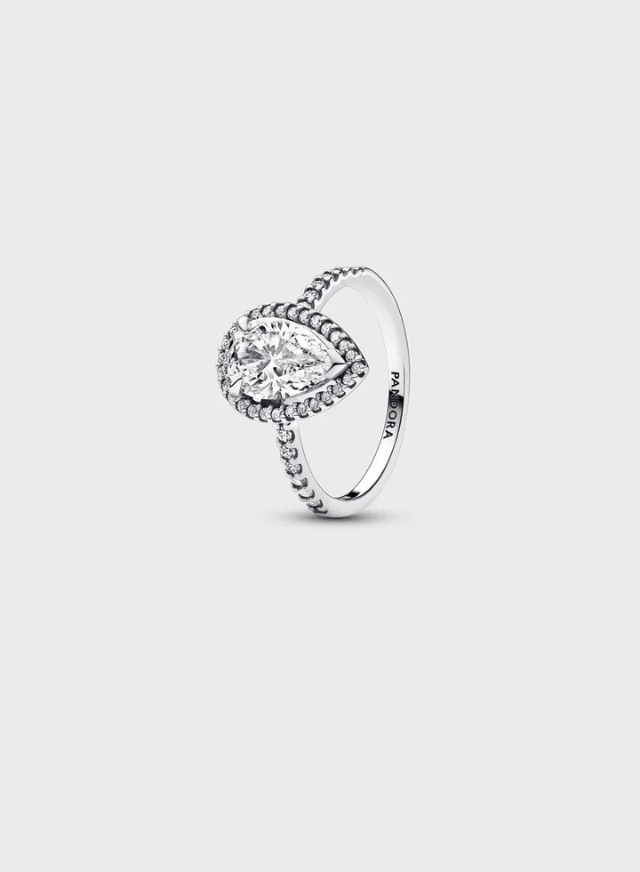 Sparkling Pear Halo Ring