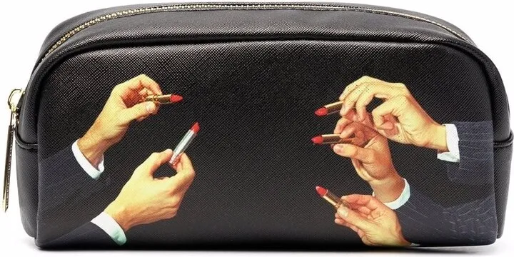 Toiletpaper printed wash bag