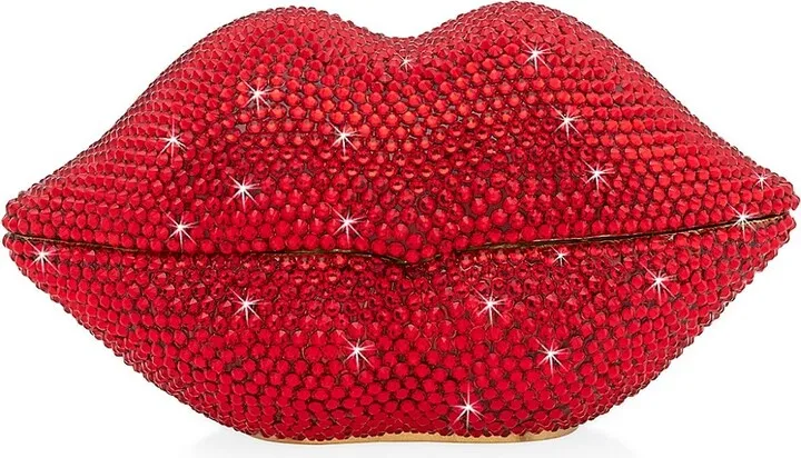 Amy Pavé Lips Box