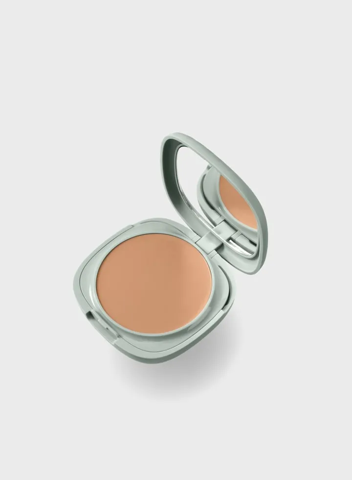Soft Touch Compact Foundation - 04 - Almond
