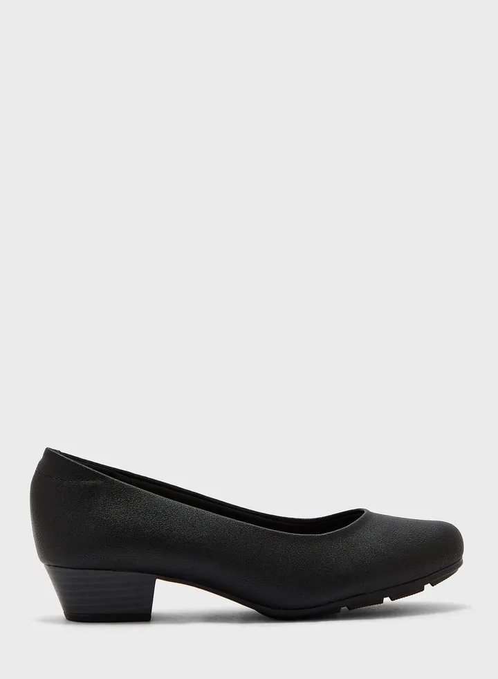 Liana Low-Heel Pumps