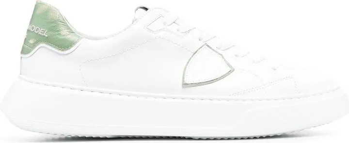 Logo-Patch Low-Top Sneakers