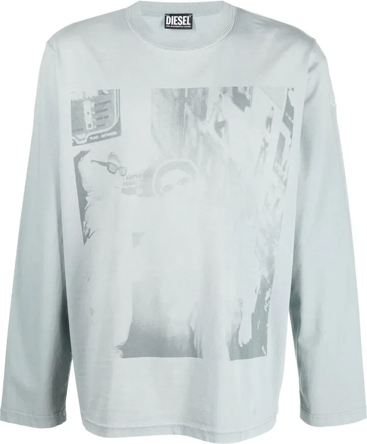 graphic-print detail T-shirt