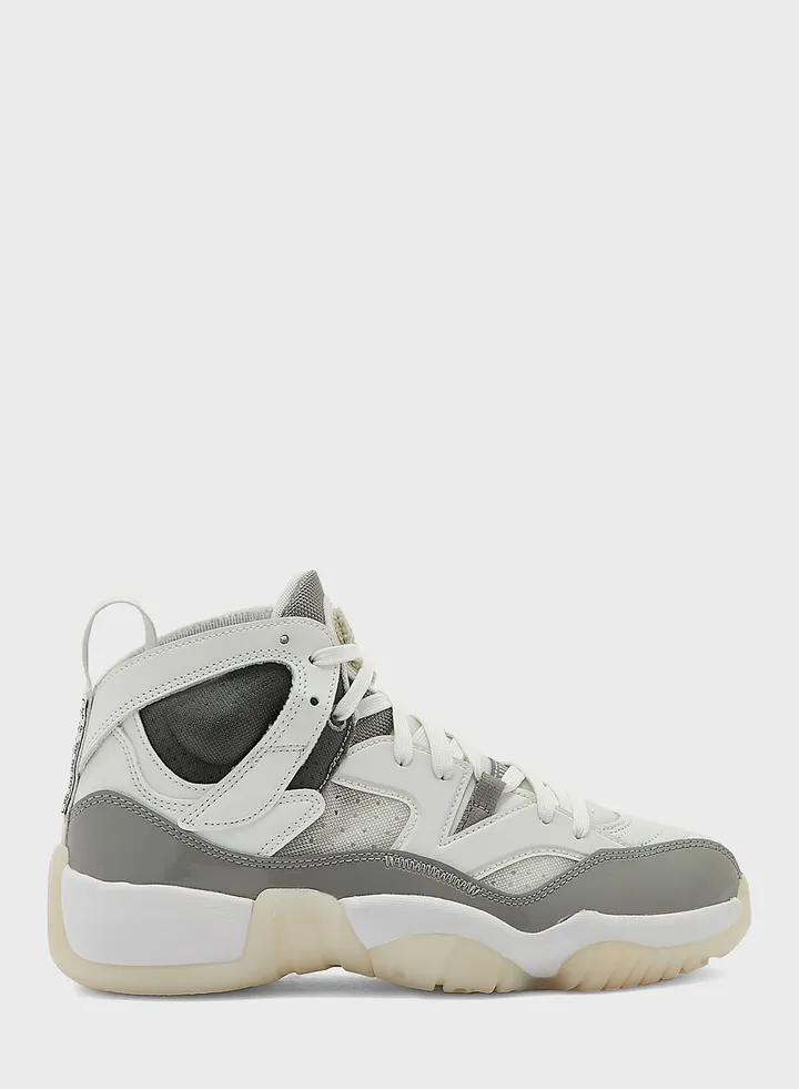 Jumpman Two Trey