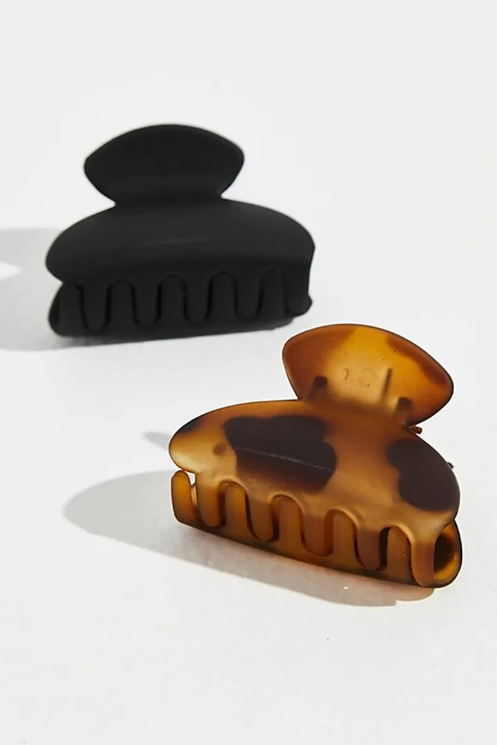 Kitsch Recycled Plastic Small Claw Clip by Kitsch at Free People