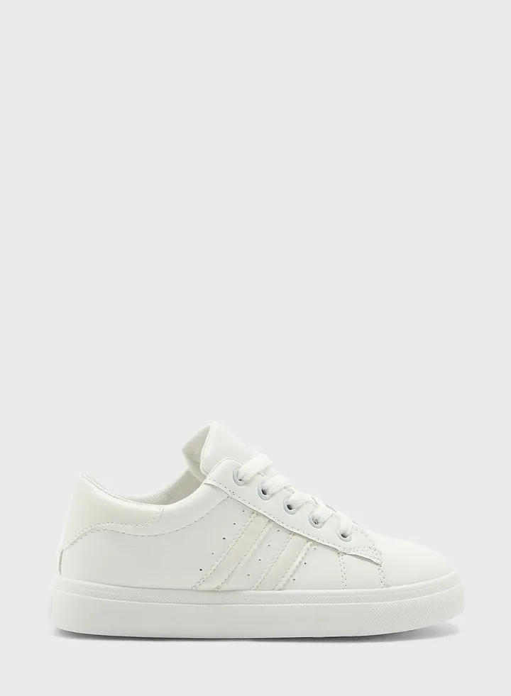 Classic Tennis Sneaker