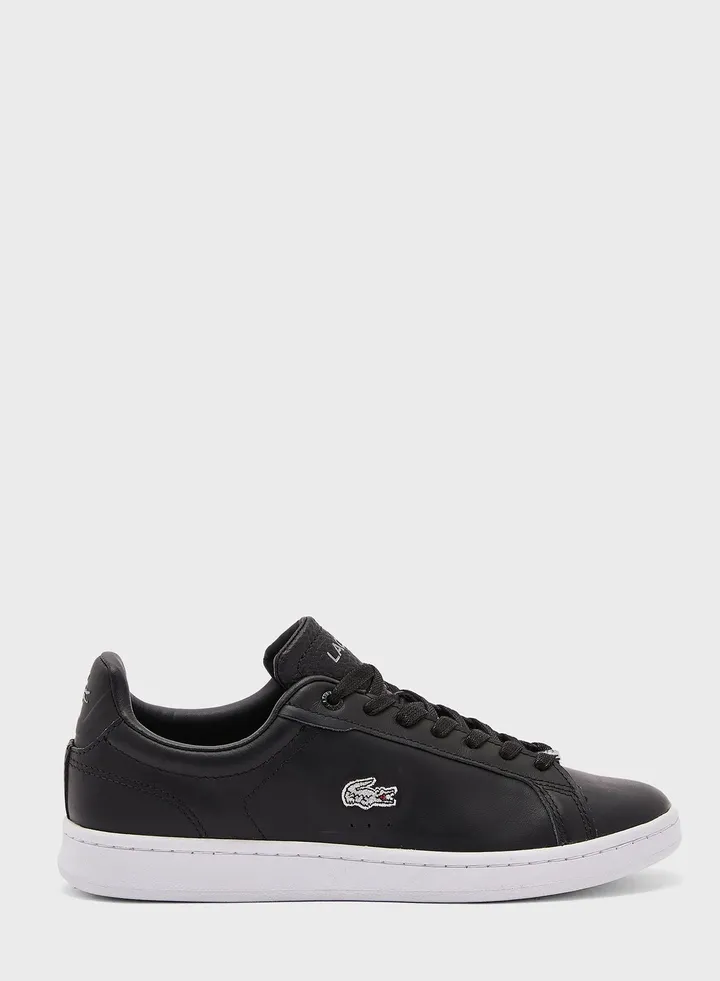Carnaby Pro 123 1 Low Top Sneakers