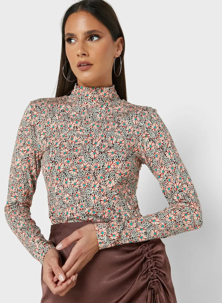 High Neck Knitted Top