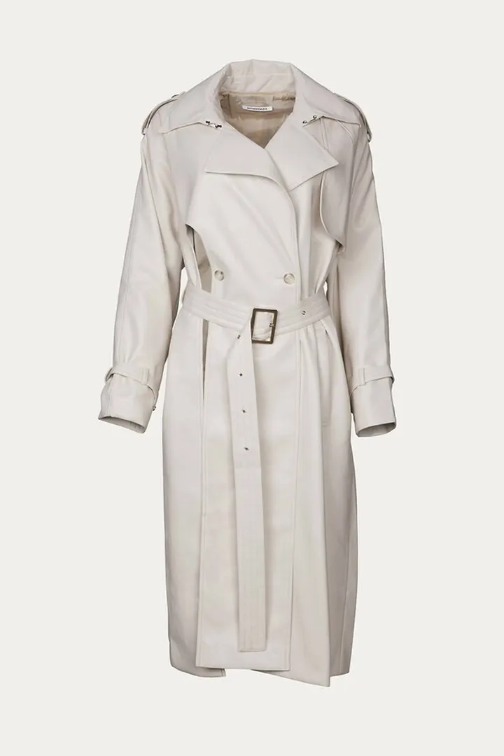 Assimilth Trench Coat in Ecru