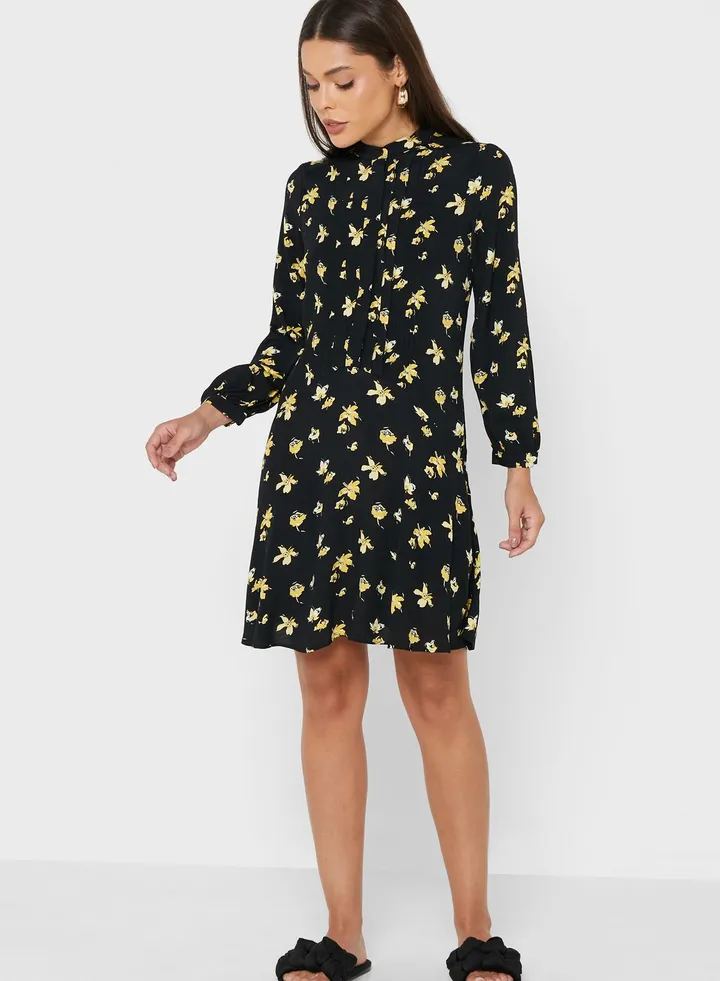 Floral Print Pleated Dress
