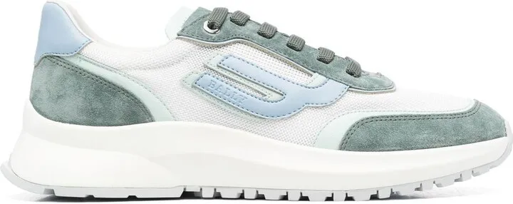 Outline low-top sneakers