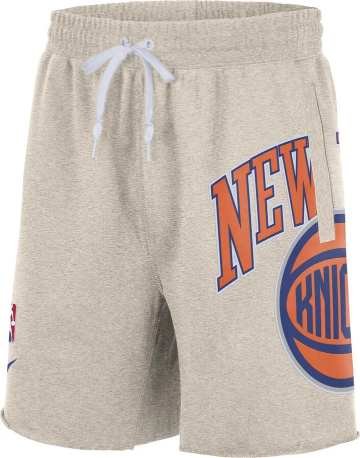 New York Knicks Courtside Nike Men's NBA Fleece Shorts in Brown