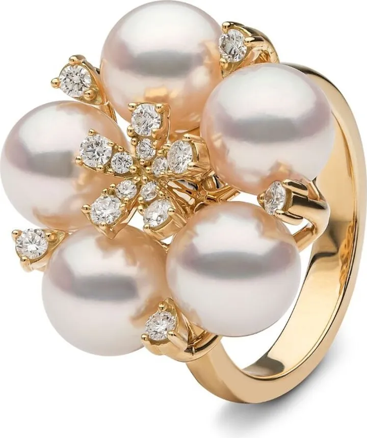 18kt yellow gold Raindrop pearl and diamond ring