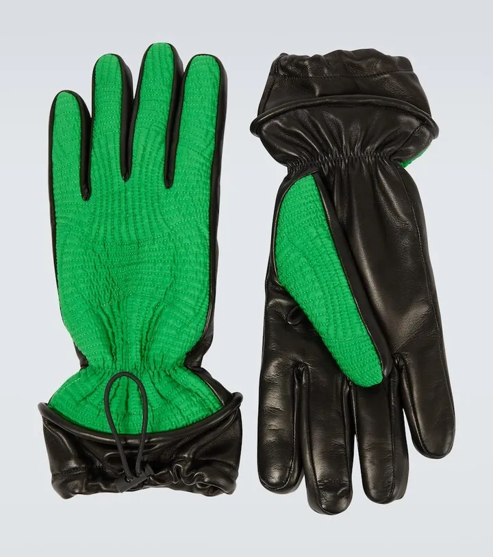 Leather-trimmed gloves