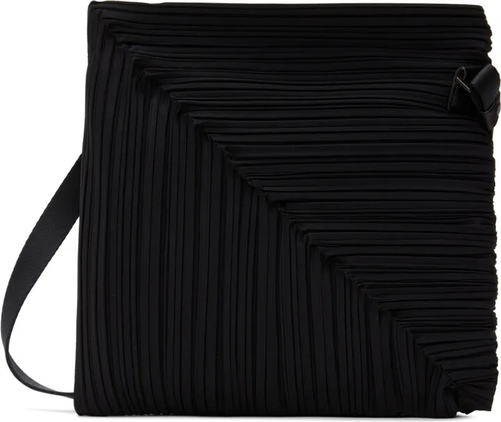 Pleats Please Issey Miyake Black Diagonal Pleats Tote
