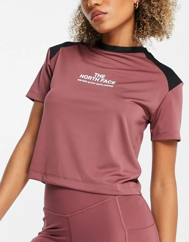 The North Face Training Mountain Athletics T-shirt in pink