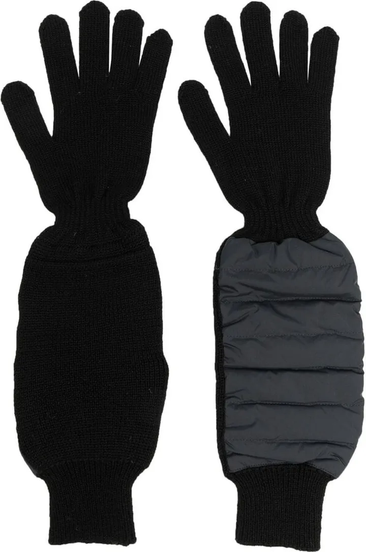 Patch full-sleeve padded gloves