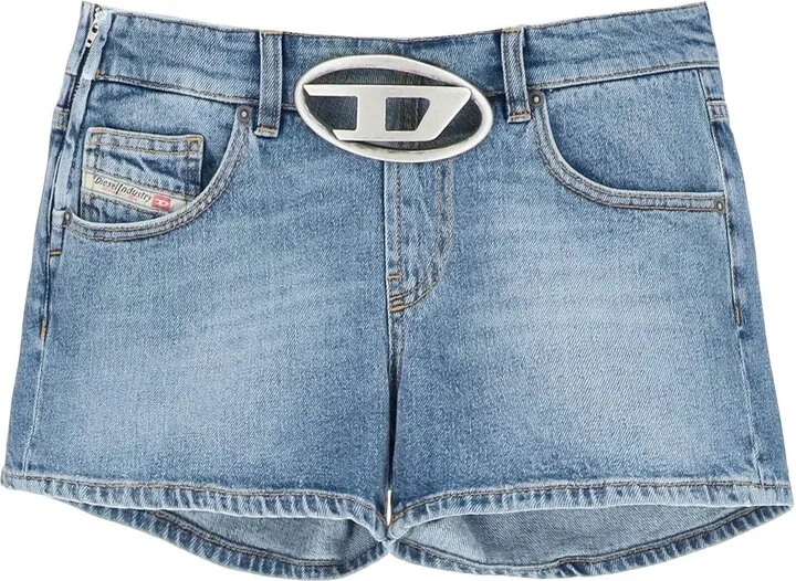 D-oval Cut Out Buckle Denim Shorts