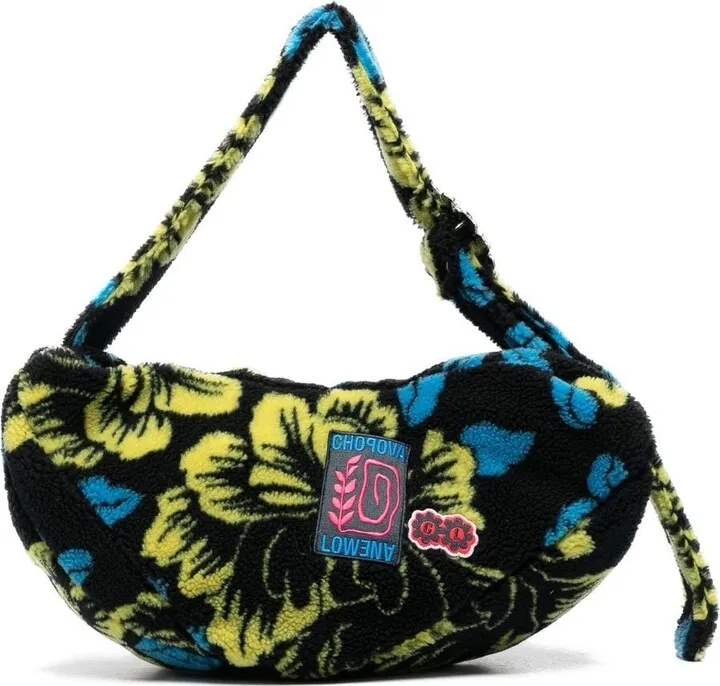 Logo-Patch Shoulder Bag