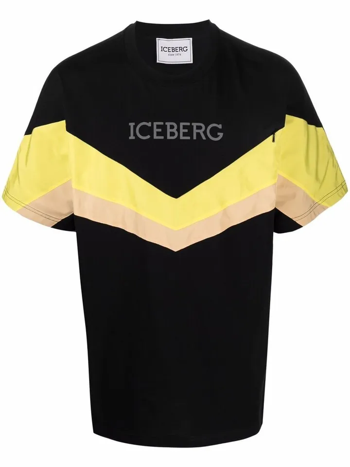 chevron logo-print T-shirt