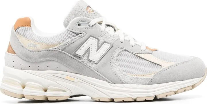 2002R low-top sneakers