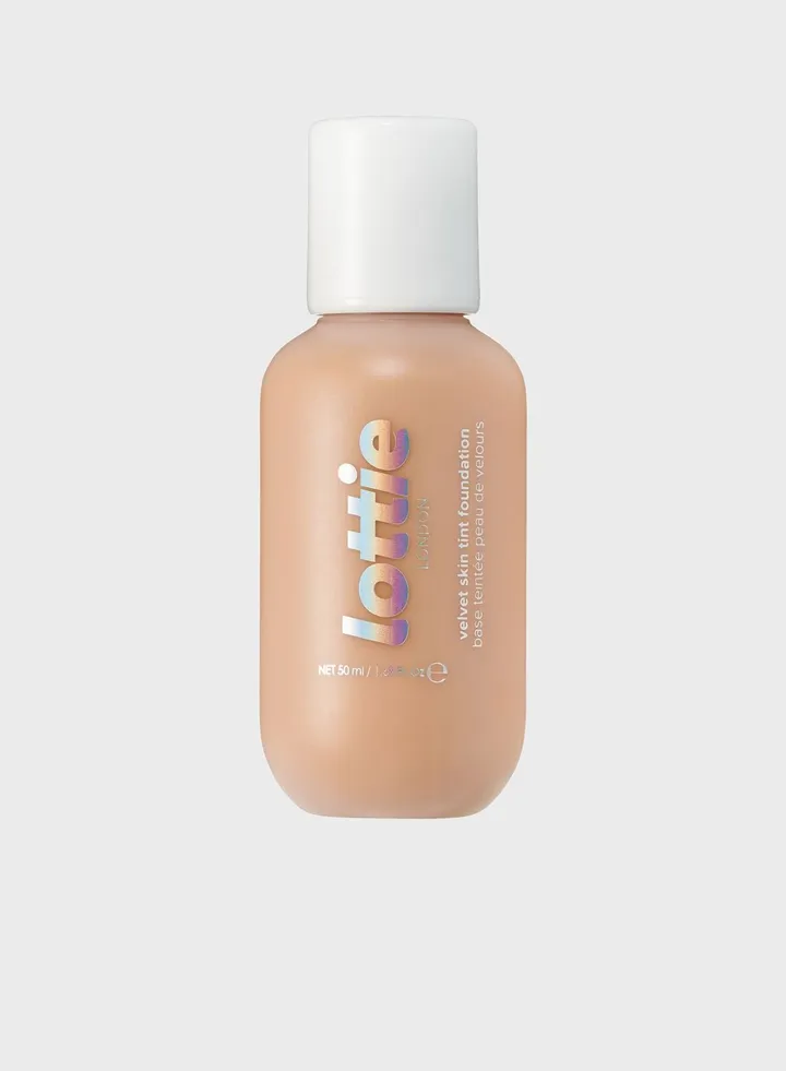Velvet Skin Tint - Tan P030