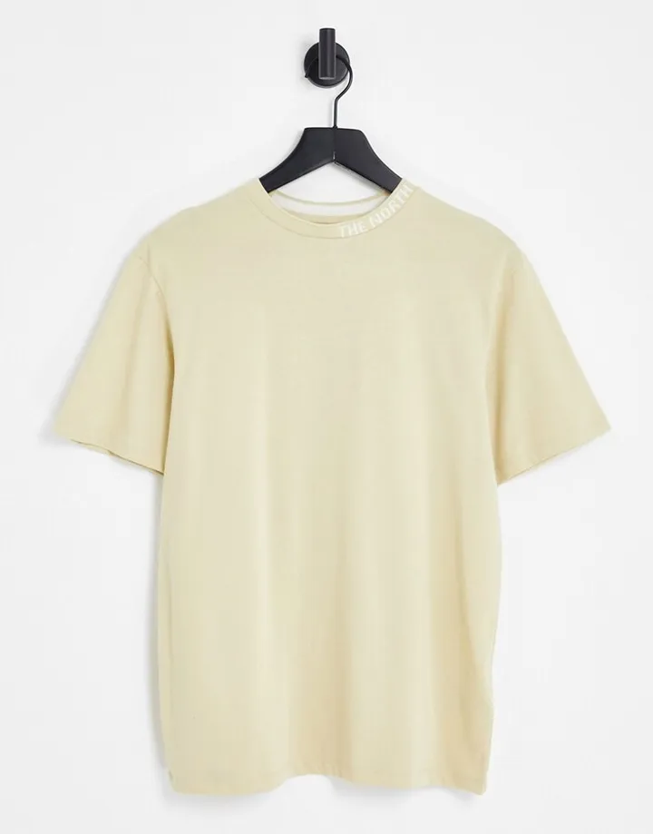 The North Face Zumu t-shirt in beige