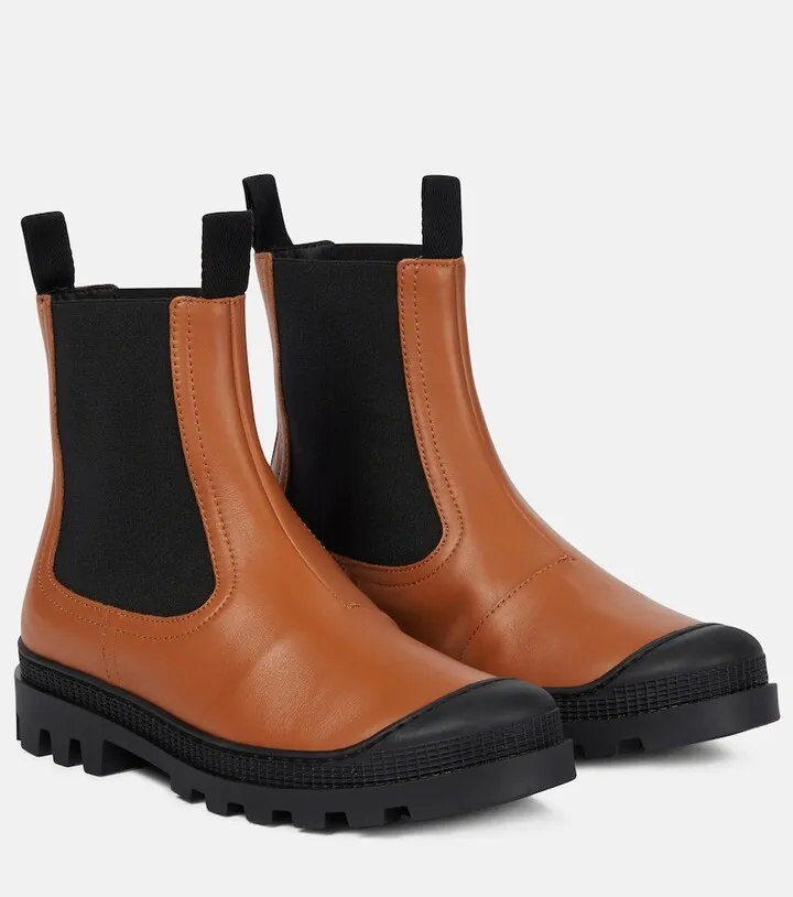 Leather Chelsea boots