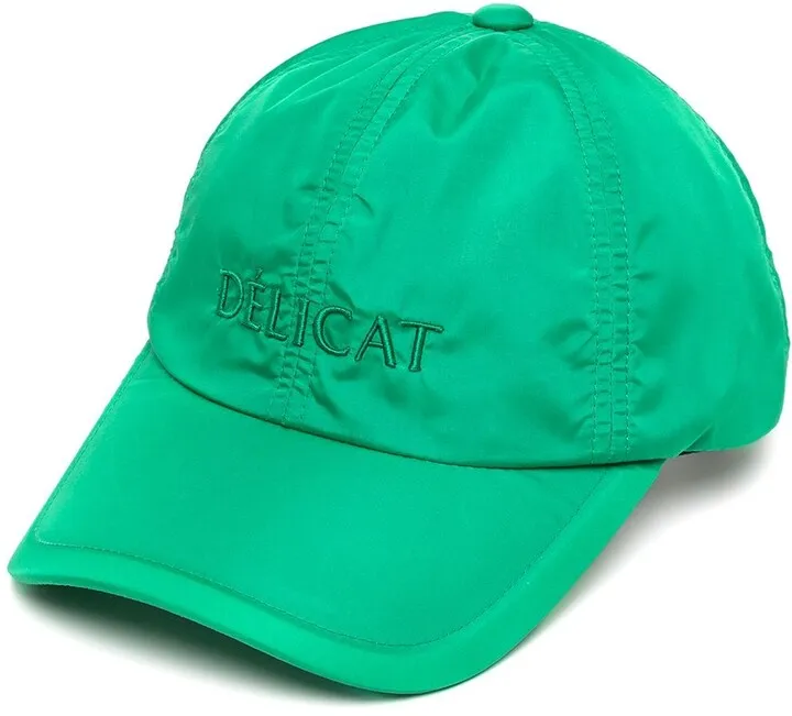 Délicat-embroidered baseball cap