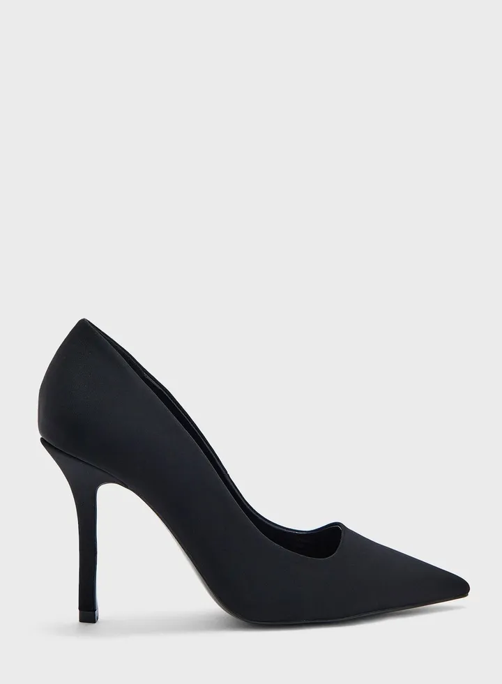 Soja Pumps