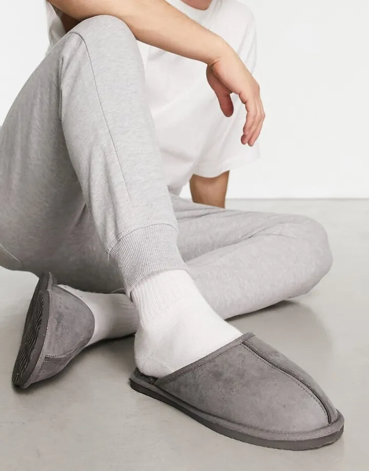 Jack & Jones slippers in gray