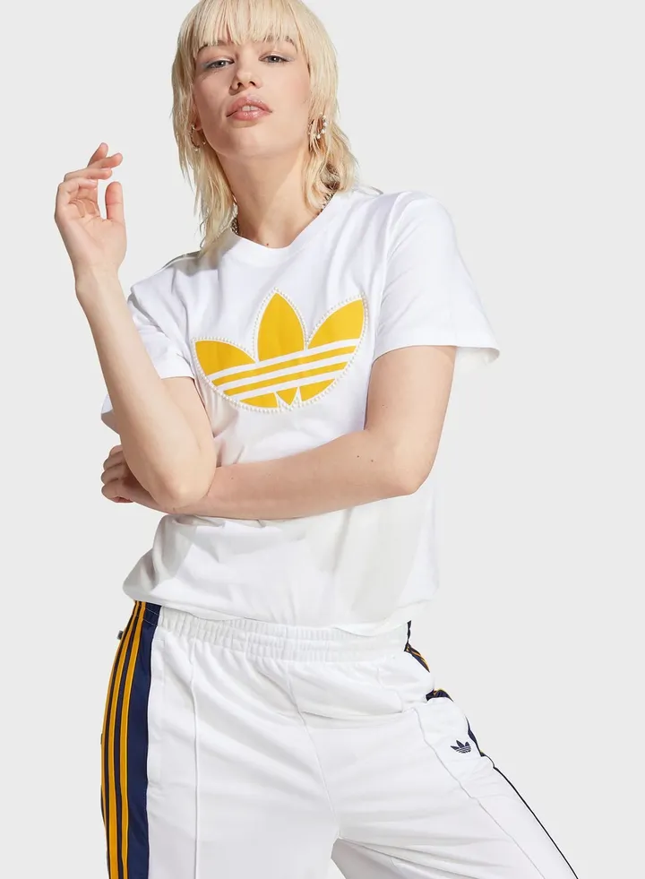 Pearl Trefoil T-Shirt