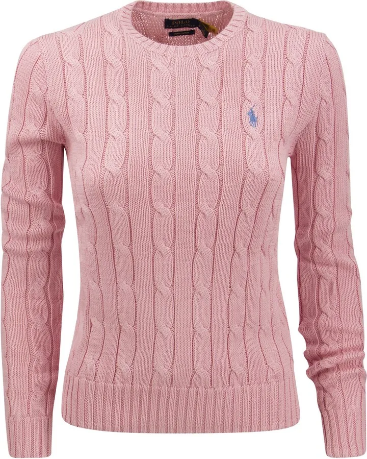 The Slim-Fit cut and classic cable knit define the unmistakable Polo style of this shirt. Perfect with a pair of patterned trousers or skinny leather jeans.