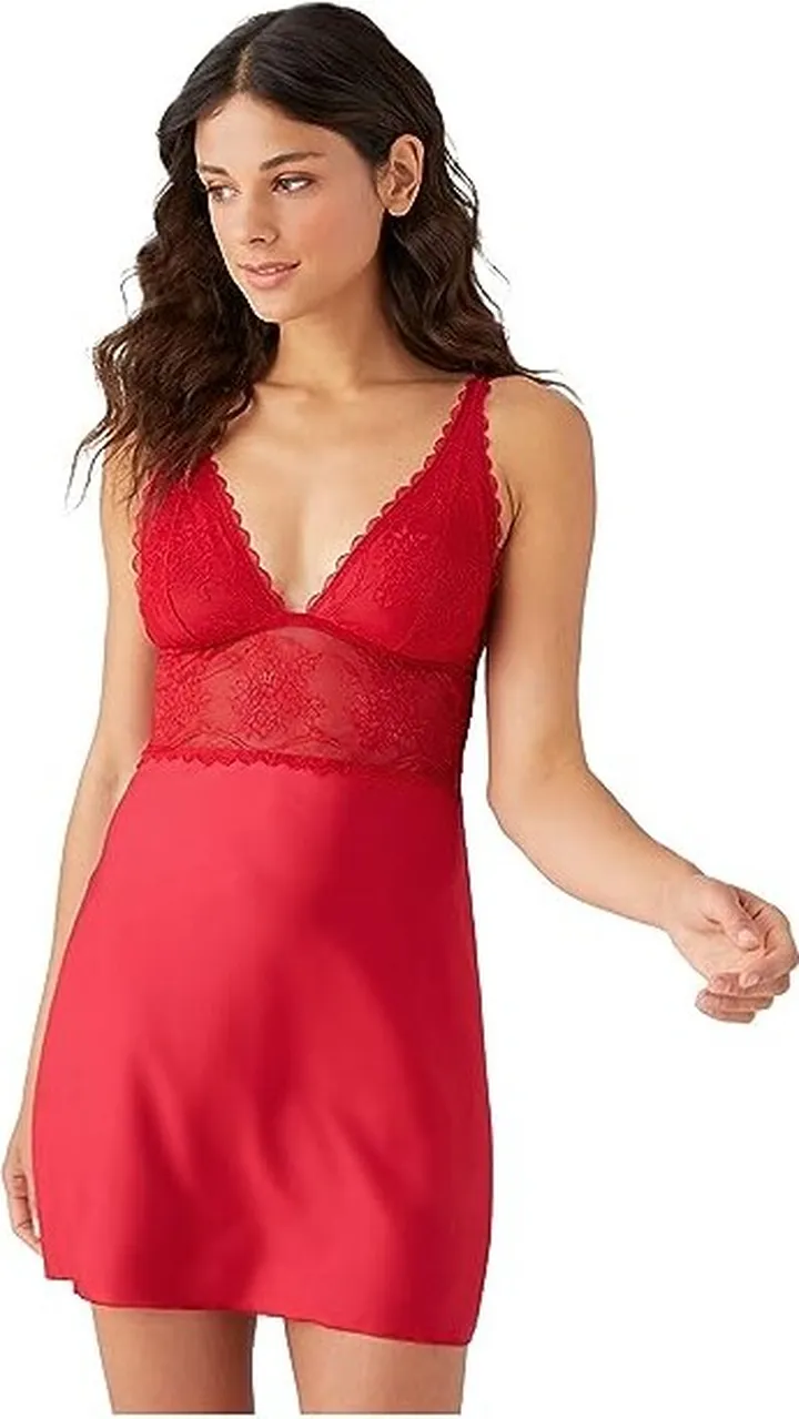 b.tempt'd by Wacoal No Strings Attached Chemise (Crimson Red) Women's Lingerie