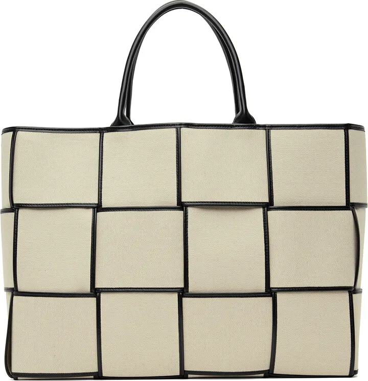 Bottega Veneta Beige Large Arco Tote