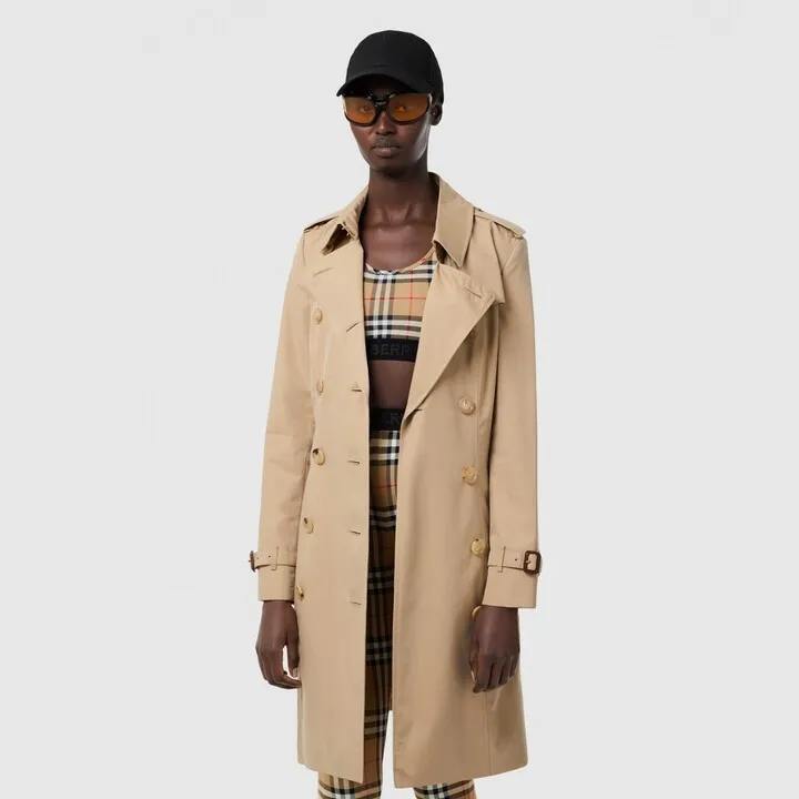 Burberry The Mid-length Chelsea Heritage Trench Coat
