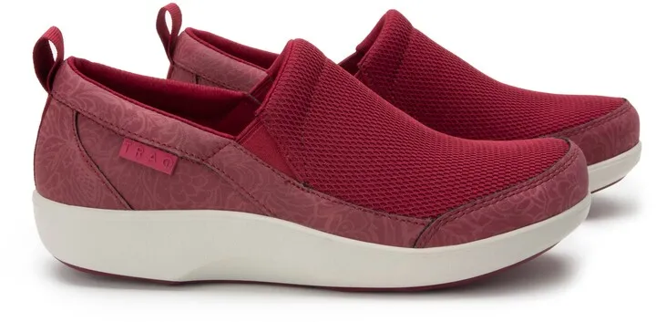 Mellodiq Slip-On Sneaker