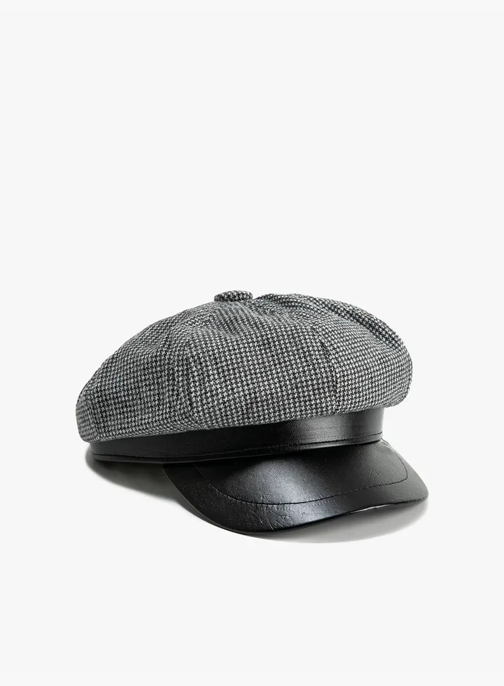 Cap Hat Leopard Faux Leather Detail