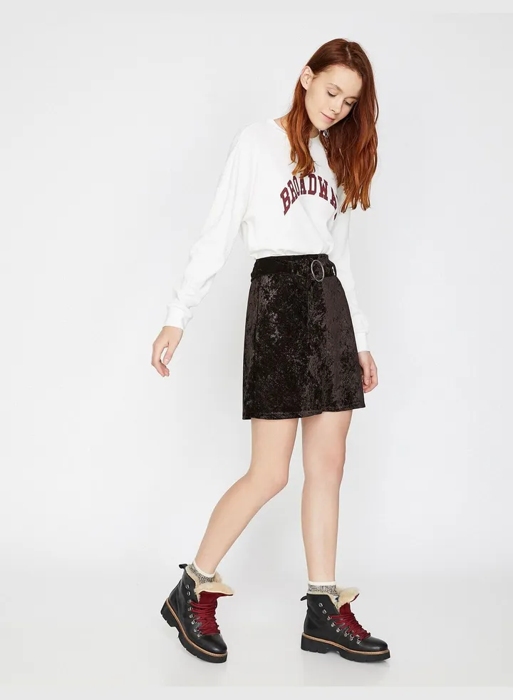 Belt Detailed Skirt