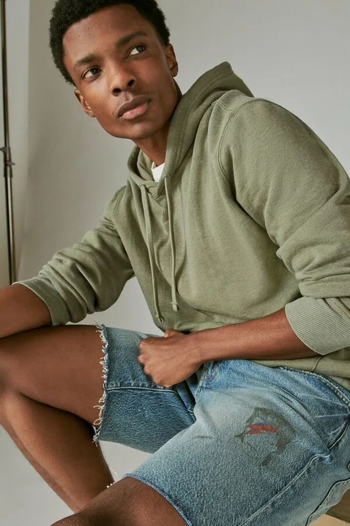 Lucky Legend 9" Athletic Straight Short