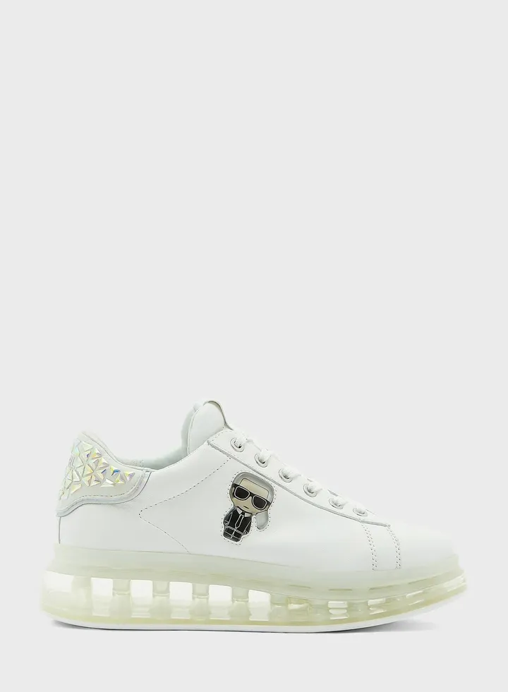 Kapri Low Top Sneakers