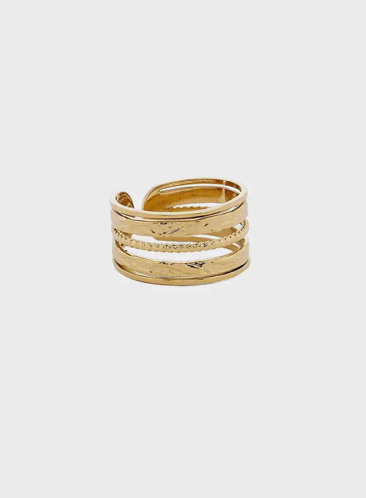 Holle Layered Hammered Twist Design Ring