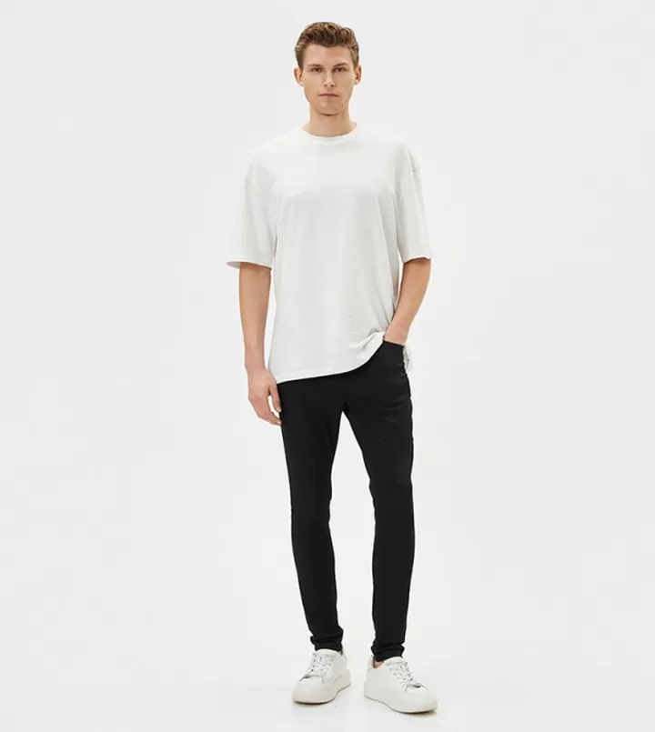 Low-Waist Super Skinny Fit Jeans