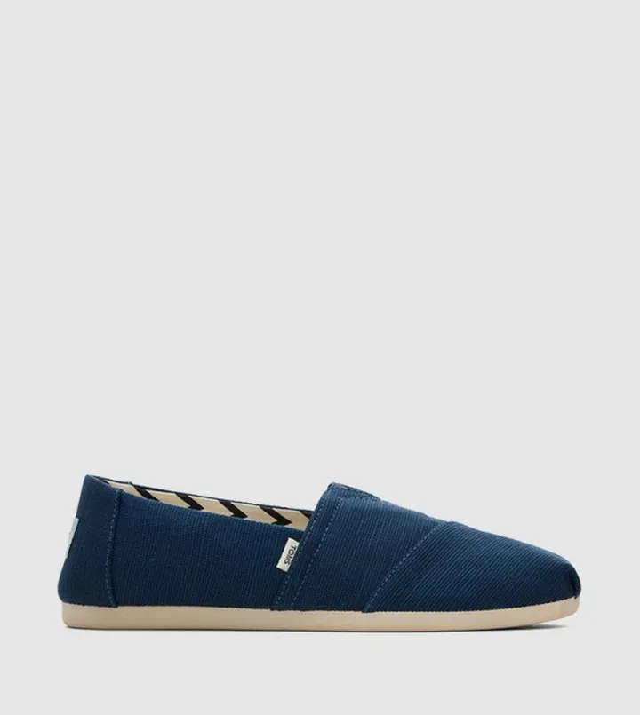Slip On Casual Sneakers