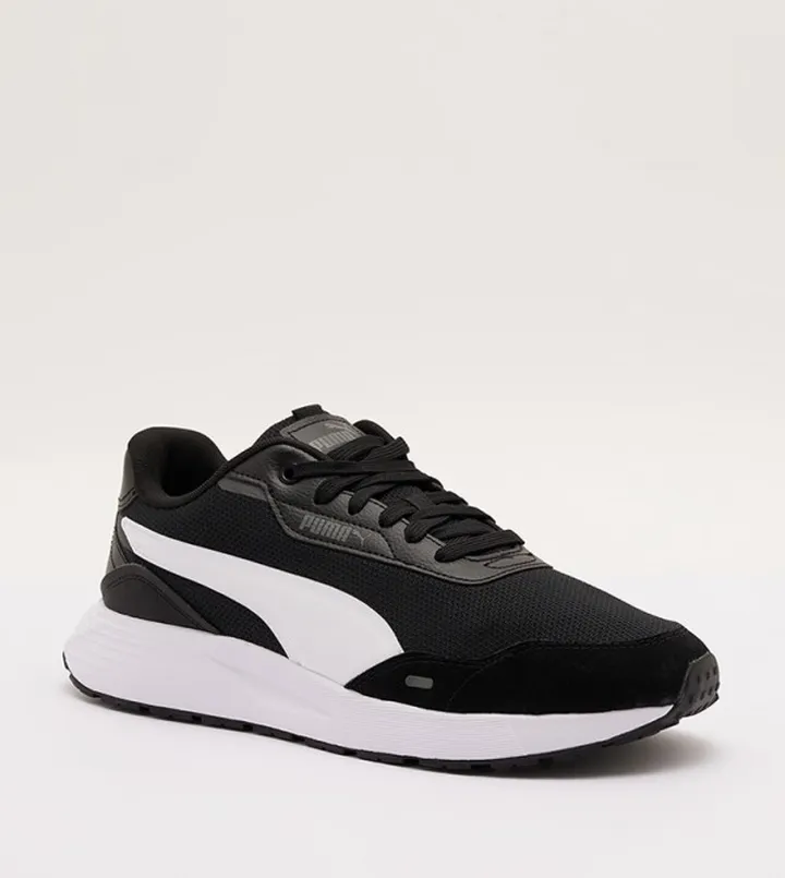 Runtamed Lace Up Low Top Sneakers
