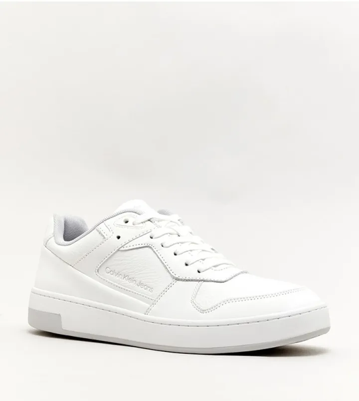 Low Top Basketball Sneakers
